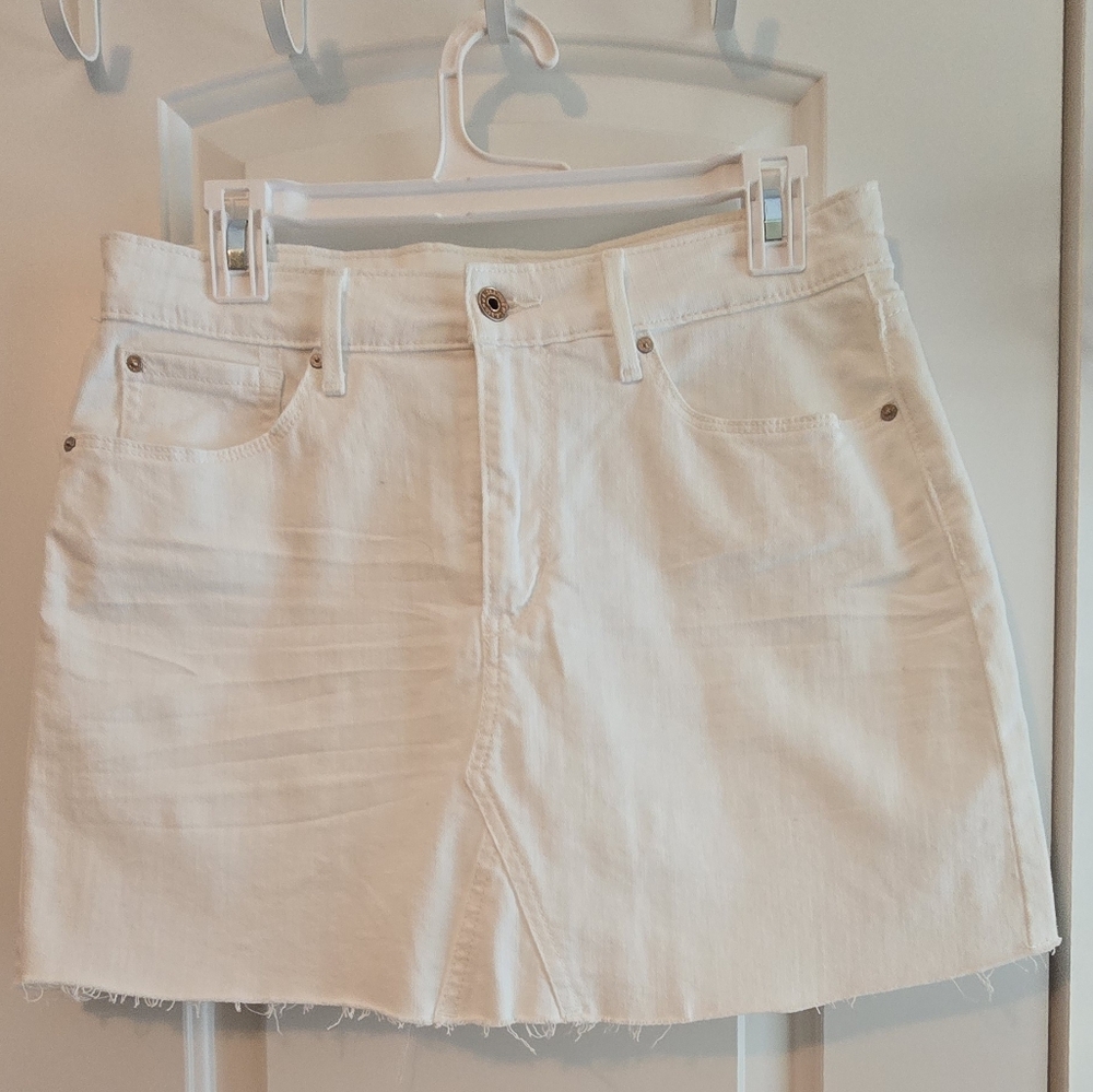 Levi's Signature white denim skirt